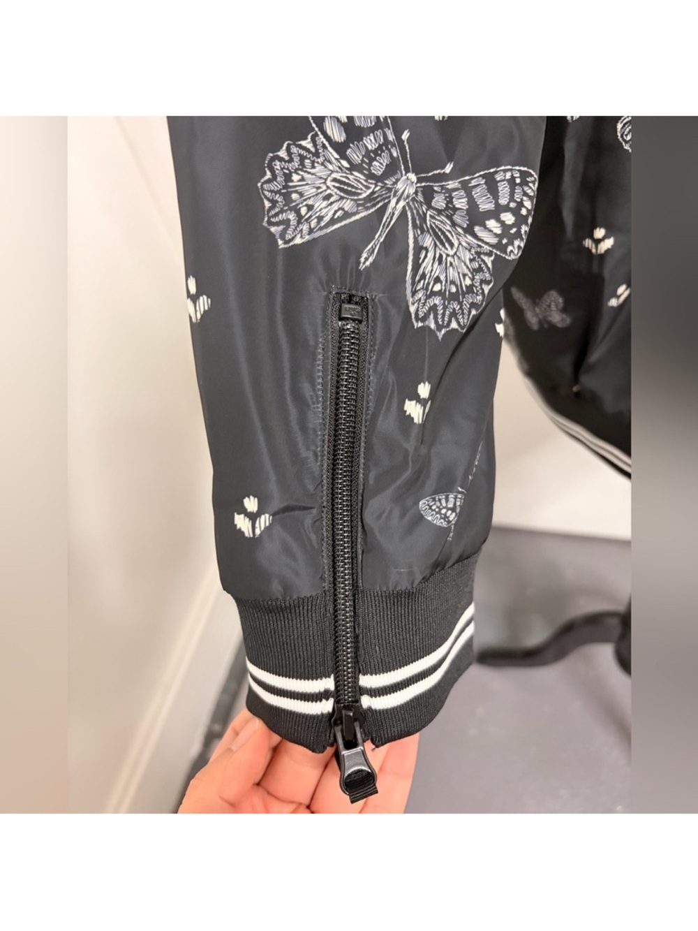 🎉 SALE 🎉 Johnny Was Bee Active Butterfly Bomber Jacket NWOT Large - Picture 7 of 9